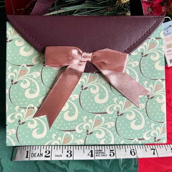 Unique purse style photo album. - Picture 2 of 5
